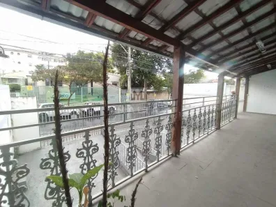 Imóvel Comercial com 8 Quartos para alugar, 337m² no Barreiro, Belo Horizonte