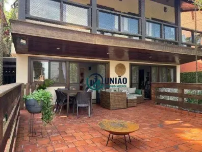 Casa de Condomínio com 3 Quartos à venda, 355m² no Sapê, Niterói