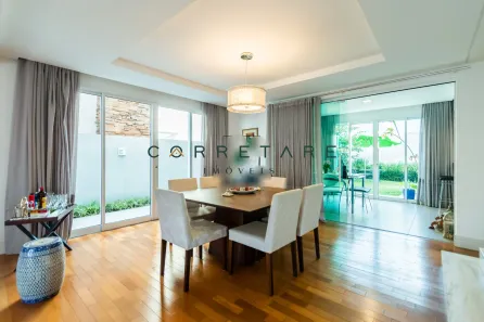 Casa com 4 Quartos à venda, 240m² no São Braz, Curitiba