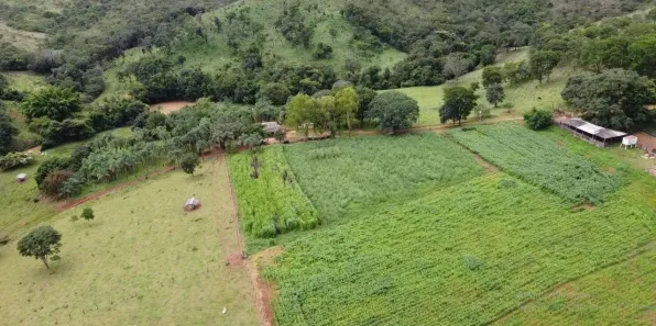 Fazenda/Sítio com 3 Quartos à venda, 500m² no Setor Habitacional Fercal, Brasília