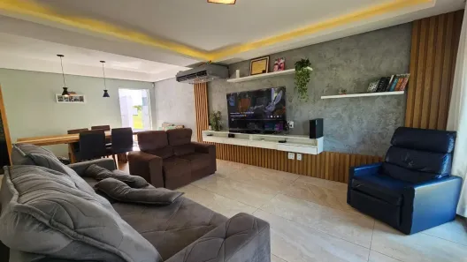 Casa de Condomínio com 3 Quartos à venda, 143m² no Jardim Ninho Verde II, Pardinho