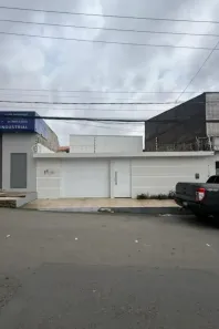 Casa com 4 Quartos para alugar, 300m² no Cohama, São Luís