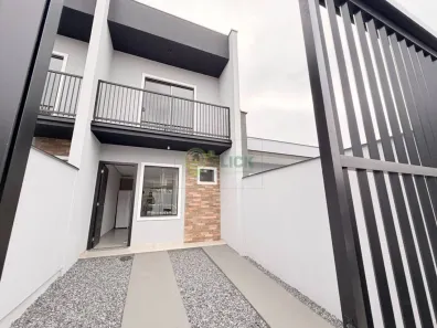 Casa com 2 Quartos para alugar, 60m² no Vila Nova, Joinville