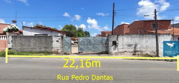 Lote/Terreno à venda, 1052m² no Dias Macedo, Fortaleza