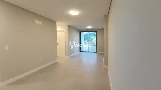 Apartamento com 2 Quartos para alugar, 77m² no Centro, Itajaí