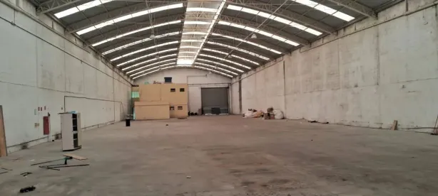 Galpão/Depósito/Armazém para alugar, 1500m² no Jardim Santa Maria, Jacareí