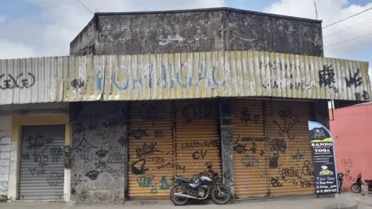 Ponto Comercial para alugar, 198m² no Santa Luzia, São Gonçalo