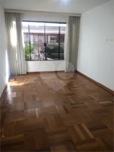 Sobrado com 3 Quartos à venda, 140m² no Vila Nova Conceição, São Paulo