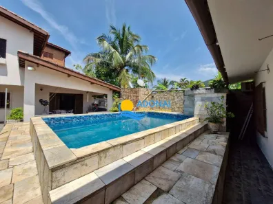 Casa com 3 Quartos à venda, 240m² no Guaiúba, Guarujá