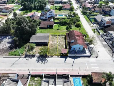 Lote/Terreno à venda, 168m² no Centro, Itapoá