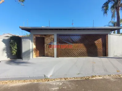 Casa com 3 Quartos para alugar, 368m² no Planalto Paraíso, São Carlos