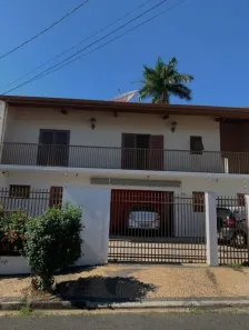 Sobrado com 3 Quartos à venda, 300m² no Vila Nova Valinhos, Valinhos