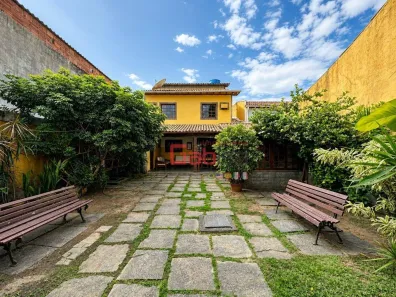 Casa com 8 Quartos à venda, 234m² no Vila Nova, Cabo Frio