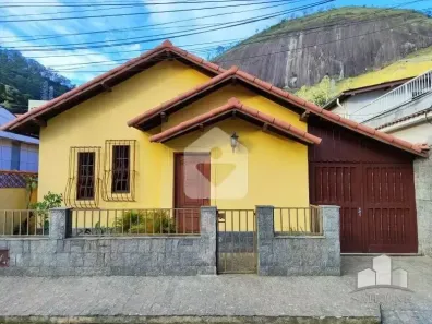 Casa com 4 Quartos à venda, 185m² no Cascatinha, Petrópolis