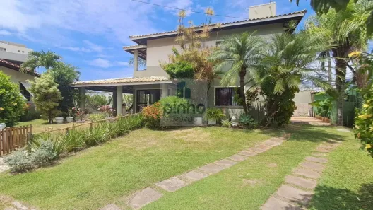 Casa com 5 Quartos à venda, 210m² no Buraquinho, Lauro de Freitas