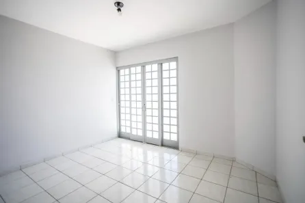 Apartamento com 1 Quarto para alugar, 45m² no Jardim Ana Lúcia, Goiânia