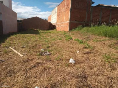 Lote/Terreno à venda, 213m² no Jardim Iguaçu, Presidente Prudente