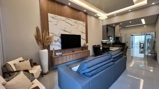 Casa com 3 Quartos à venda, 170m² no Aclimação, Uberlândia