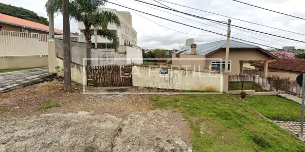 Lote/Terreno à venda, 600m² no Tingui, Curitiba