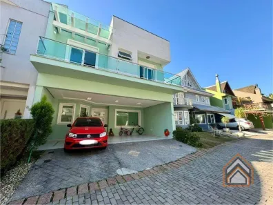 Casa de Condomínio com 3 Quartos à venda, 220m² no Sarandi, Porto Alegre