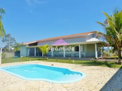 Fazenda/Sítio com 3 Quartos à venda, 250m² no , Paraibuna