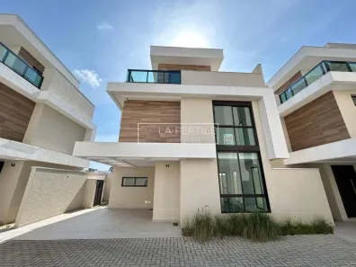 Sobrado com 3 Quartos à venda, 129m² no Santa Felicidade, Curitiba