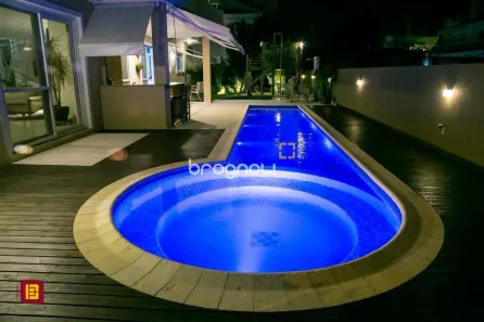 Casa com 5 Quartos à venda, 437m² no Jurerê, Florianópolis