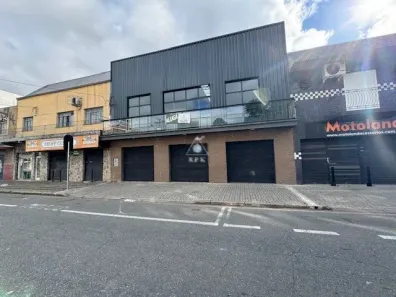 Ponto Comercial para alugar, 375m² no Rebouças, Curitiba