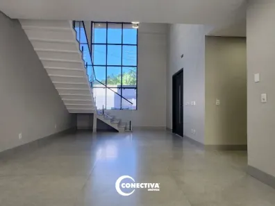 Sobrado com 4 Quartos à venda, 215m² no Parque Anhanguera, Goiânia