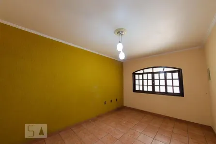 Casa com 2 Quartos para alugar, 120m² no Parque Continental II, Guarulhos