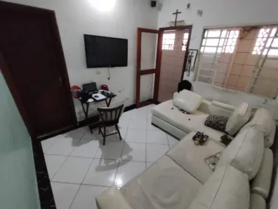 Casa com 3 Quartos à venda, 177m² no Vila Mateo Bei, São Vicente