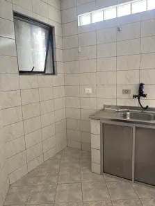 Kitnet para alugar, 48m² no Boa Vista, Curitiba