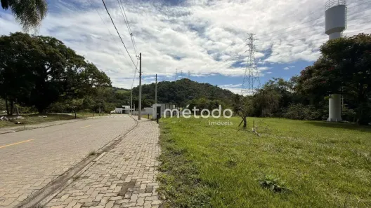 Lote/Terreno à venda, 669m² no Condomínio Residencial Da Ilha, Guararema