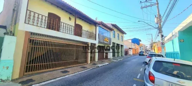 Casa com 4 Quartos à venda, 181m² no Centro, Itu