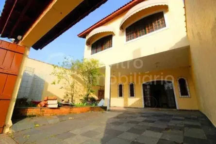 Casa com 6 Quartos à venda, 148m² no Belmira Novaes, Peruíbe
