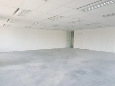 Sala Comercial para alugar, 229m² no Vila Olímpia, São Paulo