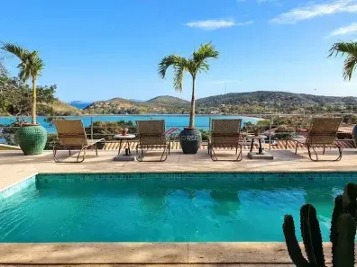 Casa com 5 Quartos à venda, 450m² no Ferradura, Armação dos Búzios