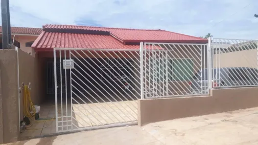 Casa com 3 Quartos à venda, 80m² no Conjunto Café, Londrina