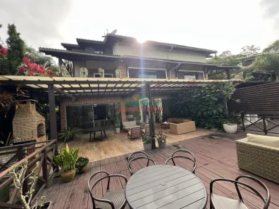 Casa de Condomínio com 4 Quartos à venda, 220m² no Zona Rural, Guaramiranga