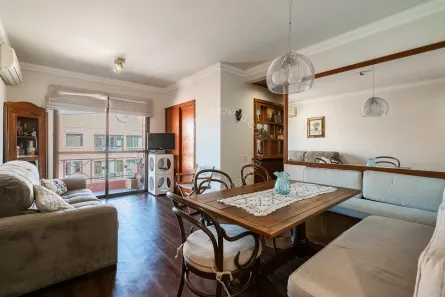 Apartamento com 2 Quartos para alugar, 73m² no Chácara das Pedras, Porto Alegre