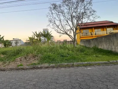 Lote/Terreno à venda, 720m² no Carianos, Florianópolis