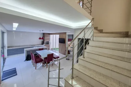 Sobrado com 3 Quartos à venda, 256m² no Jardim Olímpico, Aparecida de Goiânia