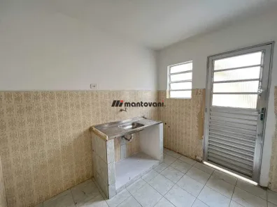 Casa com 1 Quarto para alugar, 20m² no Vila Graciosa, São Paulo