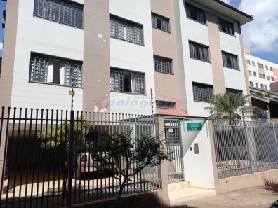 Apartamento com 1 Quarto para alugar, 40m² no Zona 07, Maringá