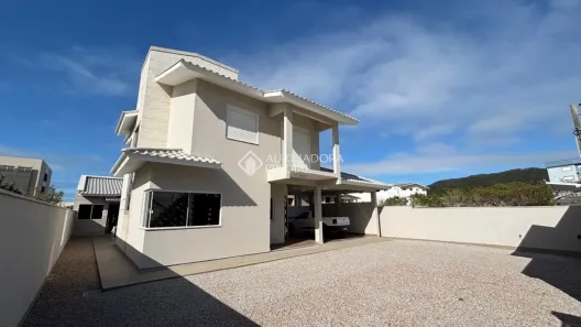 Casa com 4 Quartos à venda, 190m² no Centro, Imbituba