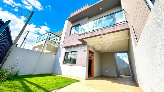 Sobrado com 3 Quartos para alugar, 62m² no Uvaranas, Ponta Grossa