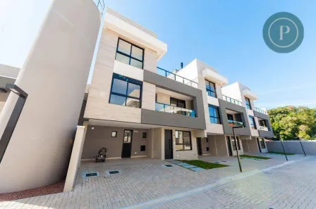 Sobrado com 3 Quartos à venda, 161m² no Santa Felicidade, Curitiba