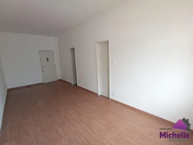 Apartamento com 1 Quarto para alugar, 28m² no Várzea, Teresópolis