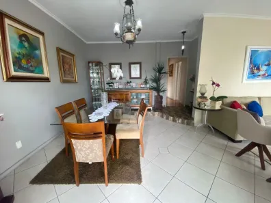 Casa com 4 Quartos à venda, 250m² no Agronômica, Florianópolis
