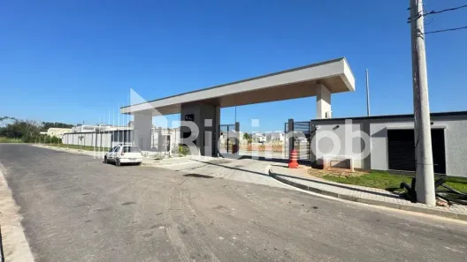 Lote/Terreno à venda, 180m² no Vargem Pequena, Rio de Janeiro